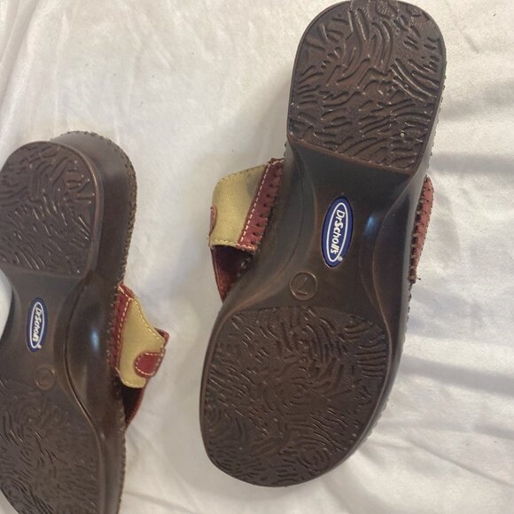 DR SCHOLLS red Leather Susie II Thong flip flop Sandals, size 7 - Picture 5 of 6